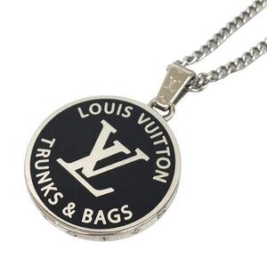 LOUIS VUITTON Black Necklace